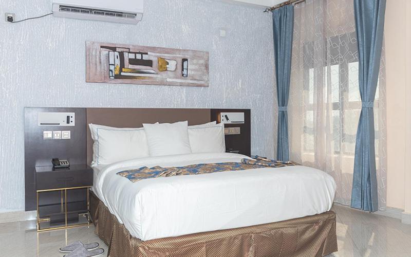 Hotel Le Figaro 두알라 외부 사진