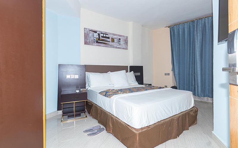 Hotel Le Figaro 두알라 외부 사진