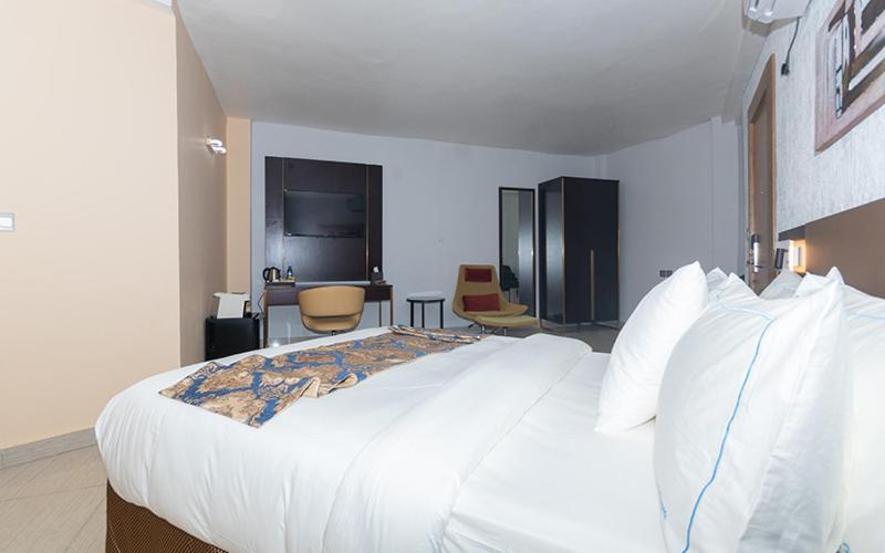 Hotel Le Figaro 두알라 외부 사진