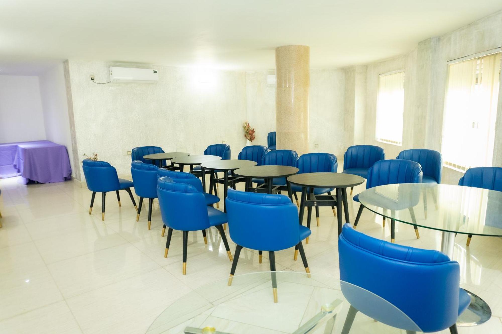 Hotel Le Figaro 두알라 외부 사진